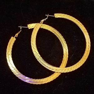 Gold Large Hoop Earrings Feather Pattern.